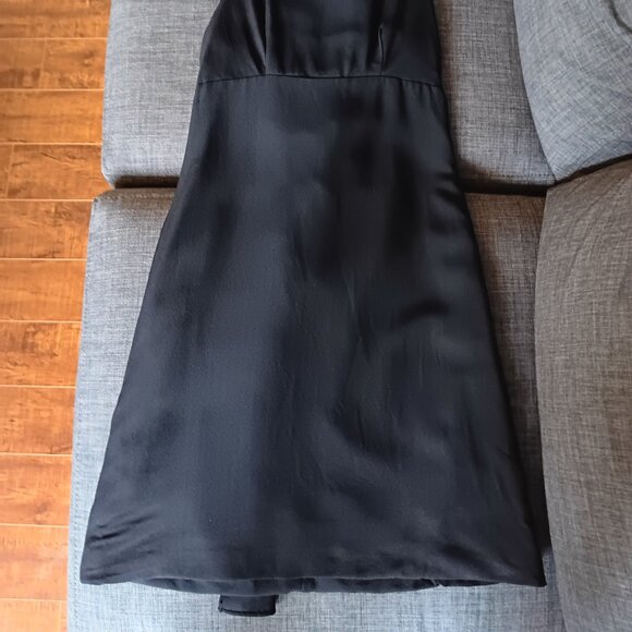 Vintage 1960s Little Black Dress The House of Nu-Mode Toronto Cut Out Back Bow - Picture 2 of 10